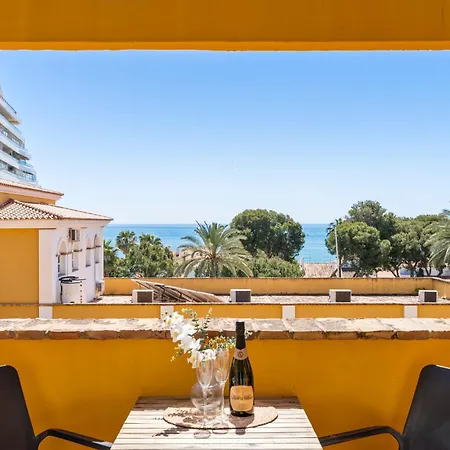 Апартаменти Lovely Flat With Sea View Near The By Costarentals - Ref 37